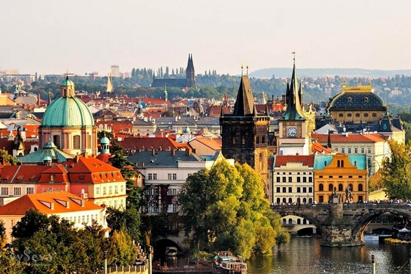 Особливості продовження візи в Чехії для студентів