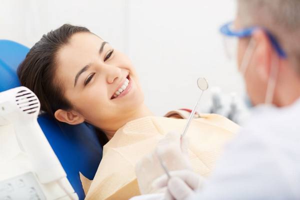Сучасна стоматологія у Львові проводить лікування зубів