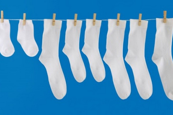 В яких випадках прати шкарпетки та спідню білизну можна разом, а коли окремо