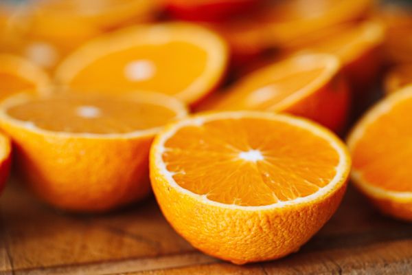 Як звичайні апельсини допоможуть освіжити ганчірки для прибирання