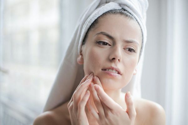 Хитрощі від дерматологів, які допоможуть вашій шкірі стати здоровішою та молодшою