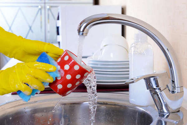Без хімії: домашні натуральні засоби для миття посуду