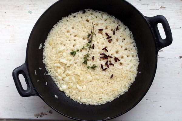 "Хитрощі приготування рису": Як досвідченим господиням вдається завжди готувати рис розсипчастим