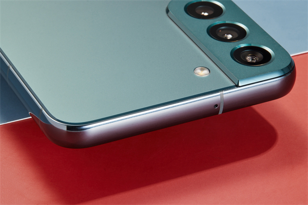 Samsung Galaxy S22: флагман, який досі виправдовує свій статус