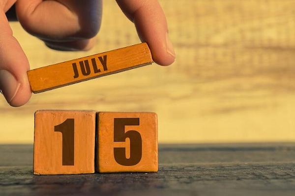 Яке сьогодні свято 15 липня