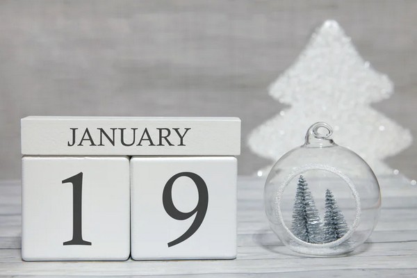 Яке сьогодні свято 19 січня