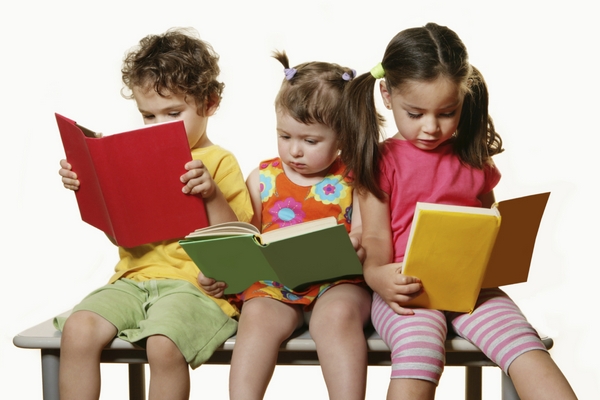 Для чого дітям читати фентезі онлайн?