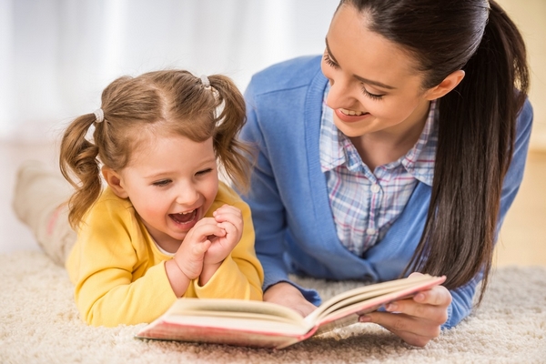 Як правильно навчити дитину читати?