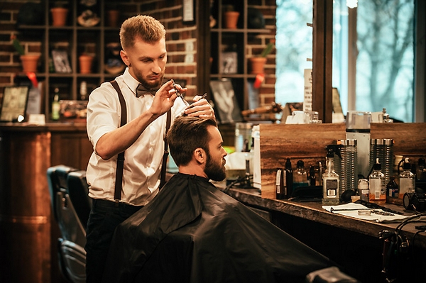 Сеть мужских парикмахерских «ЦирюльникЪ Barbershop»