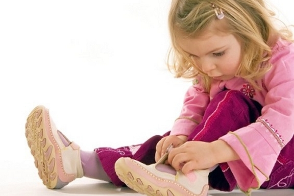 Як правильно вибирати взуття для дитини?