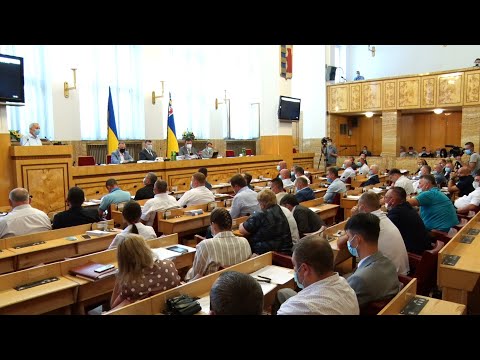 Проблеми лісової галузі та ліквідація наслідків паводку: подробиці сесії Закарпатської обласної ради